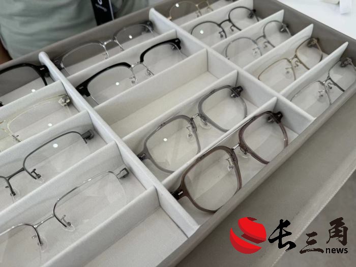媒体管家： AI音频眼镜会是大模型硬件落地的“第一把火”吗？(图2)
