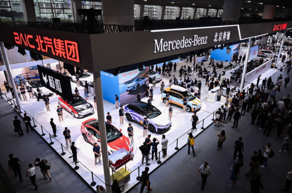 媒体管家: 北汽新能源张国富:极狐品牌的成长之路,是创新与品质并驱的征途(图1) 媒体管家: 北汽新能源张国富:极狐品牌的成长之路,是创新与品质并驱的征途(图1)