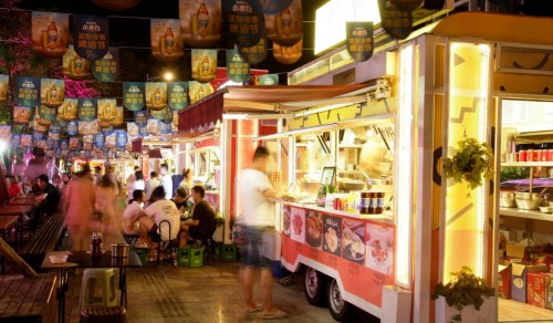 街景JEKEEN：为中国一半省市“制造”夜生活(图2)