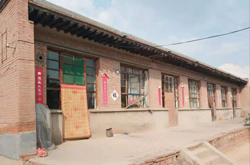 慈善送温暖,爱心献社会 ——日丰公益走进山西资助贫困学子(图1) 慈善送温暖,爱心献社会 ——日丰公益走进山西资助贫困学子(图1)