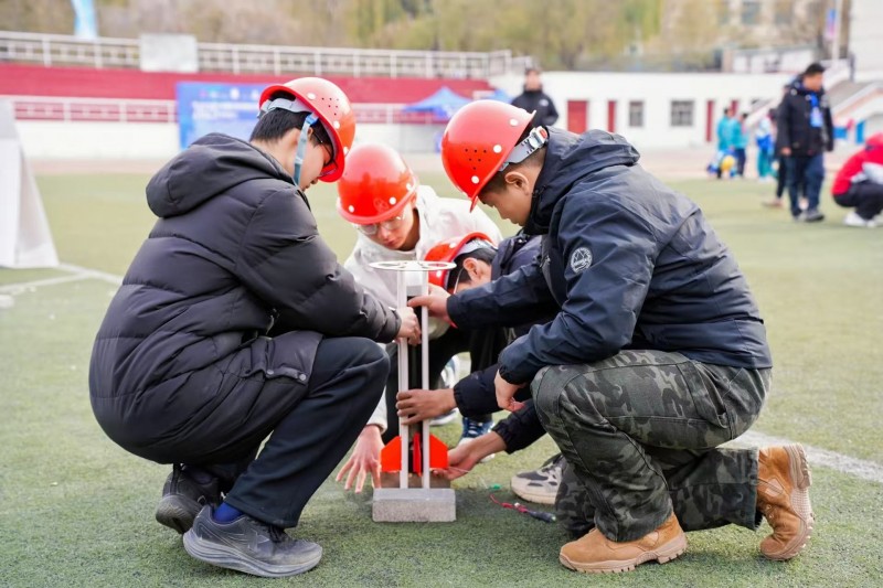 筑梦蓝天，2025年中国科研类航空航天模型普及大赛（甘肃站）盛大开赛(图3)